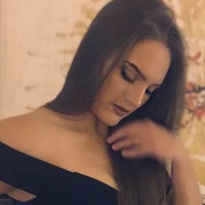 Meet your Posher, Brittney